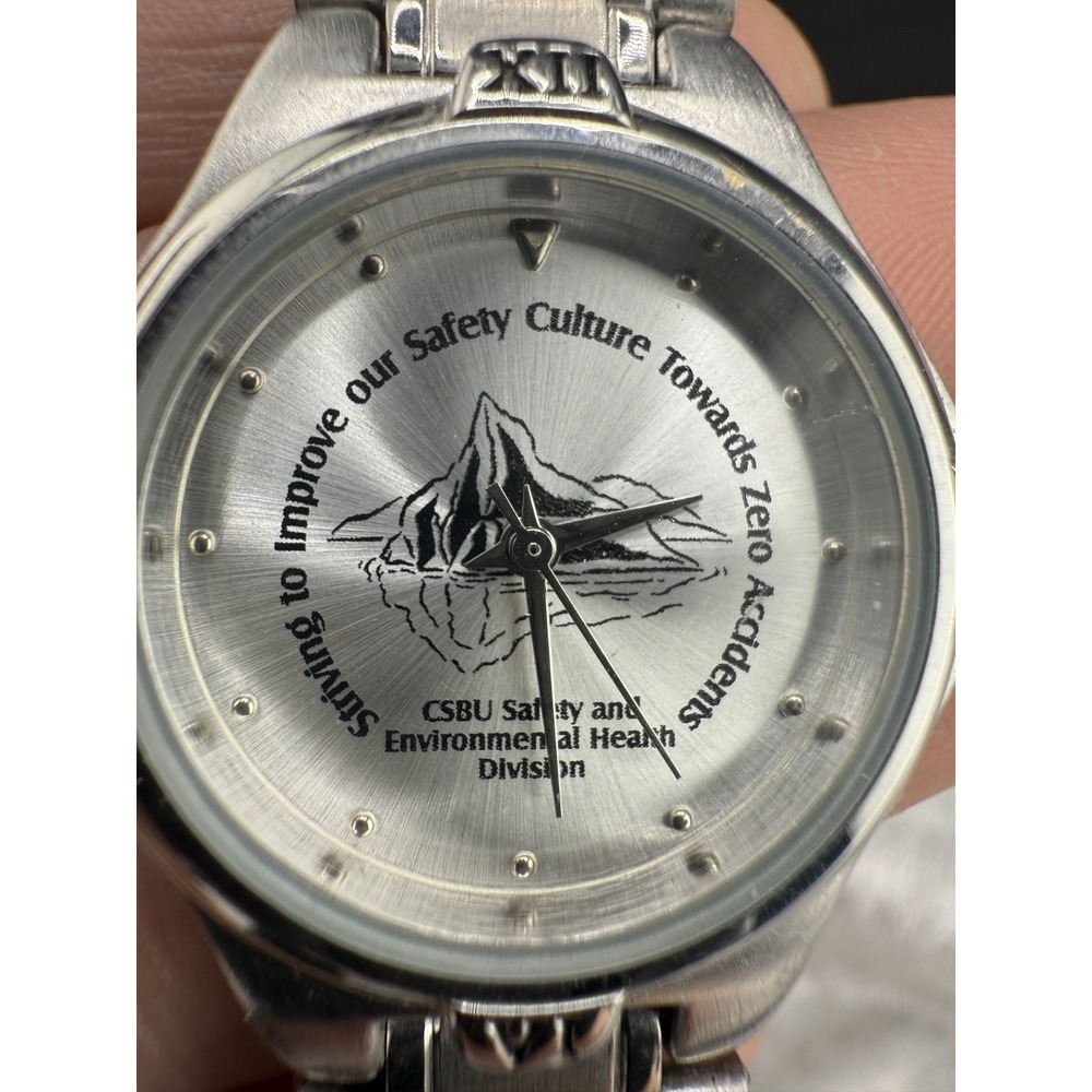 Sweda Watch Women‎ Silver Tone CSBU 7.5" NEEDS BATTERY